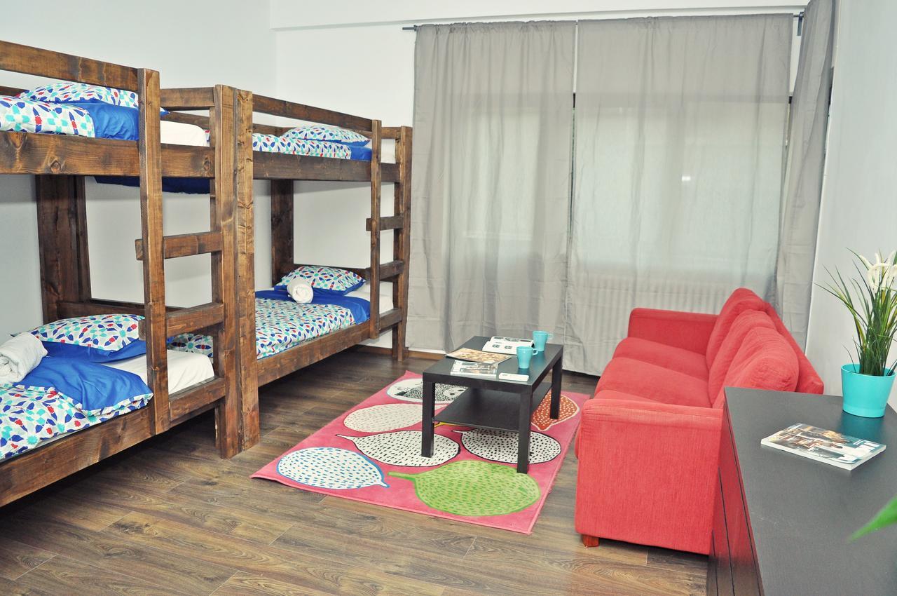 בוקרשט Globe Hostel מראה חיצוני תמונה