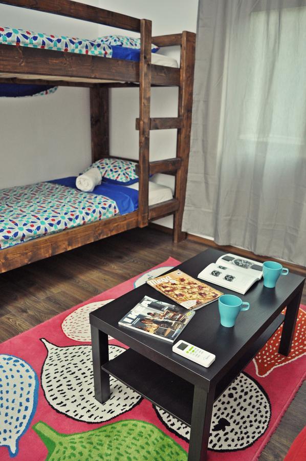 בוקרשט Globe Hostel מראה חיצוני תמונה